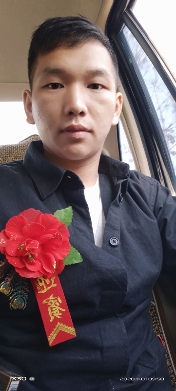可爱的小猪的第一张照片--玉环中老年相亲网